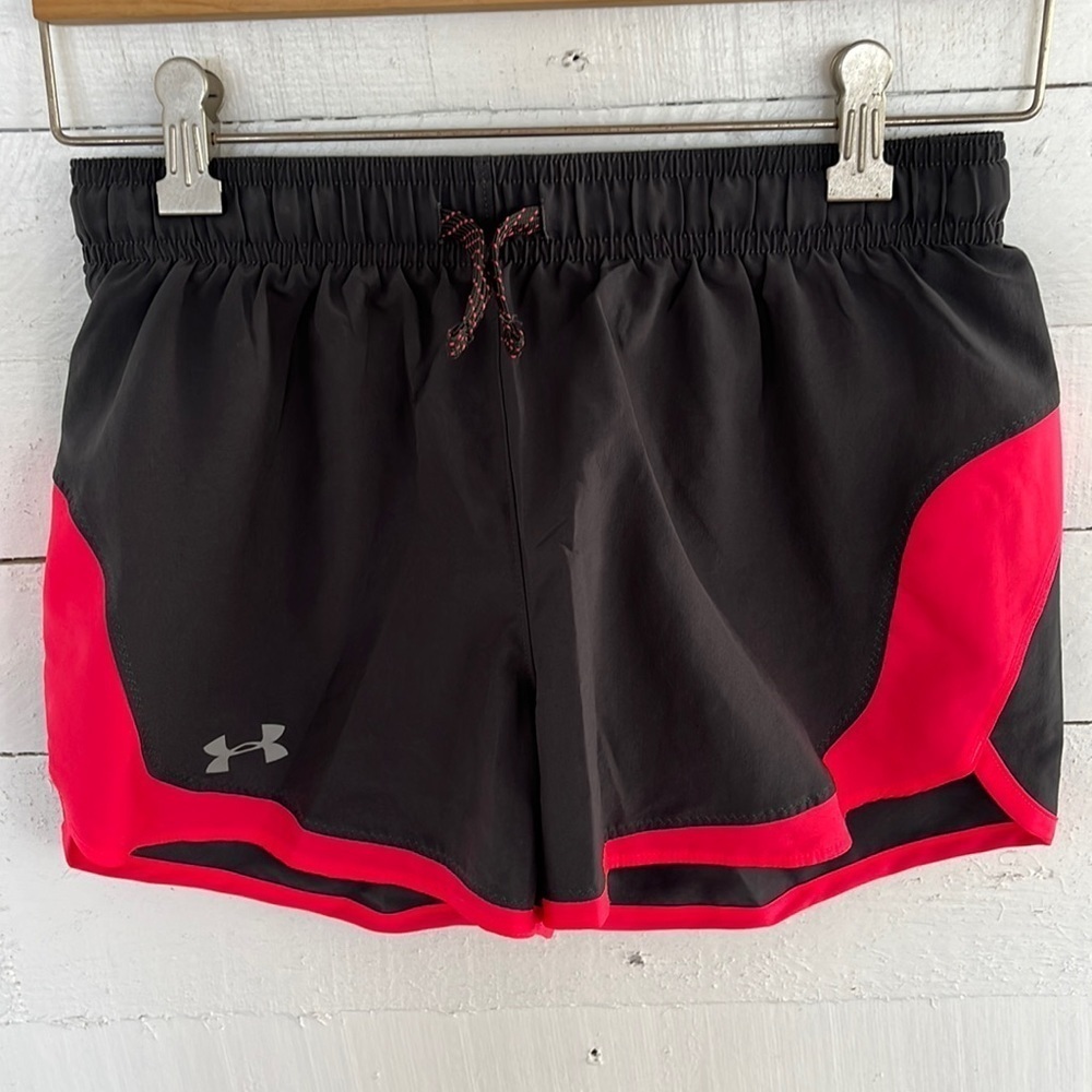 Under Armour Running Shorts YLG